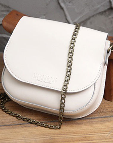 Side bag chain clearance