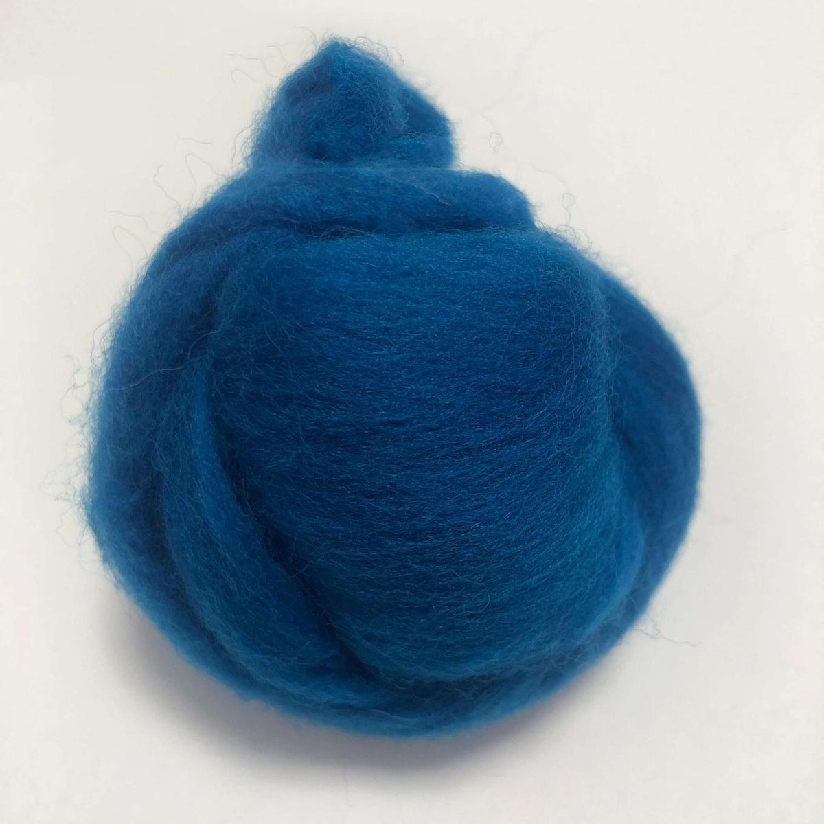 Needle Felting Wool Roving Berlin Blue 66s Merino Wool Roving For Felting  Needle Felting Supplies - 10g(0.35oz…