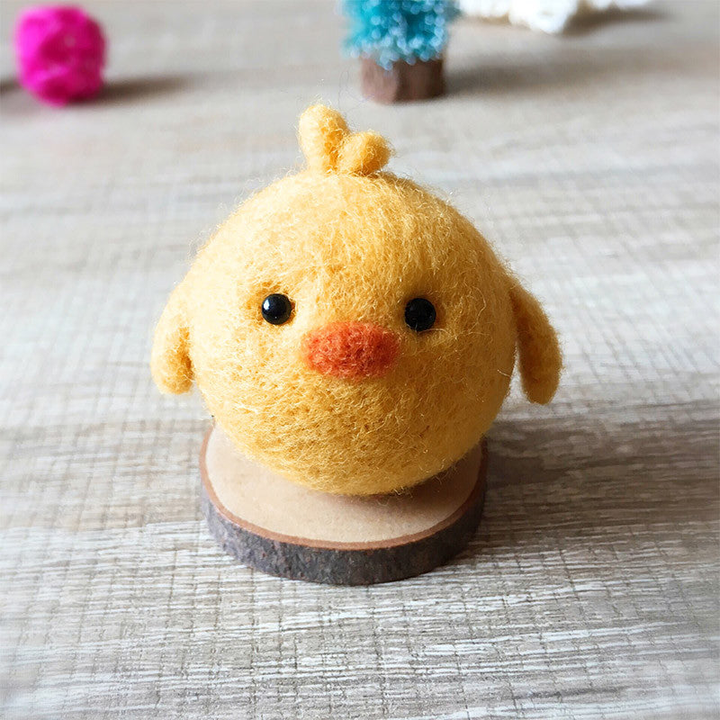 Handmade Needle felted felting kit project Woodland Animals chicken cute for beginners starters