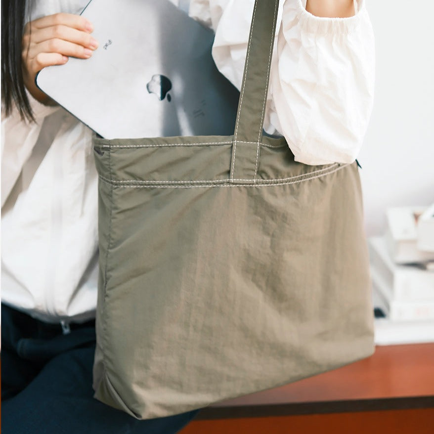 【新品未使用】everyone nylon logo totebag khaki Womens Khaki Nylon Stachel Tote Bag Minimalist Nylon Tote