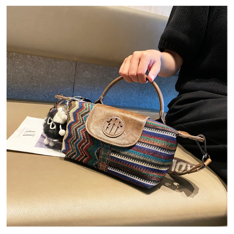 Canvas Small Boho Crossbody Bag Boho Canvas Small Handbag Embroidery Shoulder Bag - Feltify