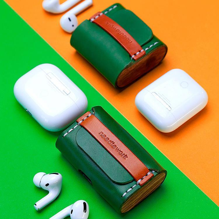 Best Green Leather AirPods Pro Case Custom Leather Wood AirPods 1&2 Case Airpod Case Cover Personalised Airpod Case - iwalletsmen