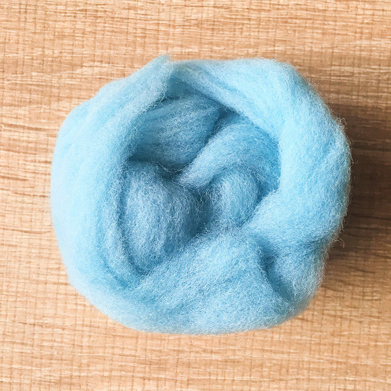 Needle felted wool felting wind blue wool Roving for felting supplies short fabric easy felt