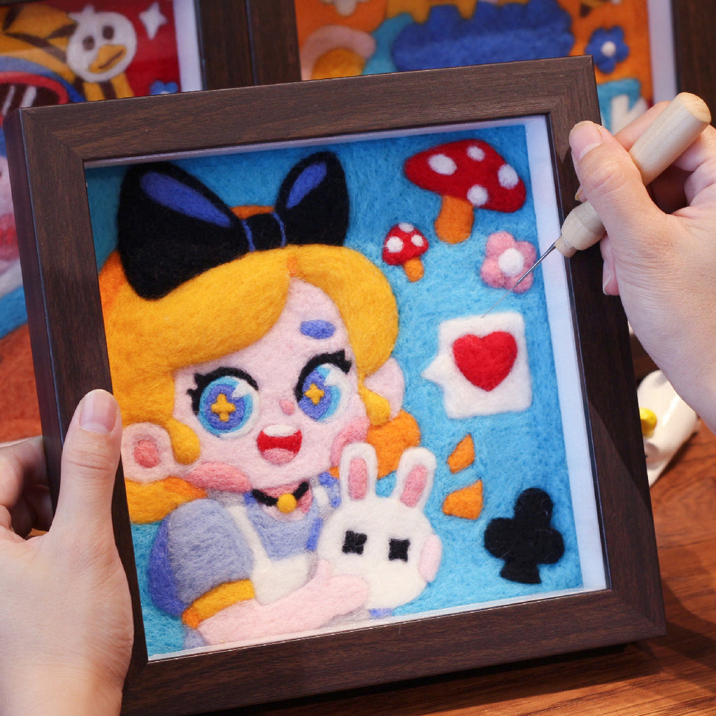 Alice in Wonderland Needle felted Painting Kit Needle felting Projects Needle felting For Beginners