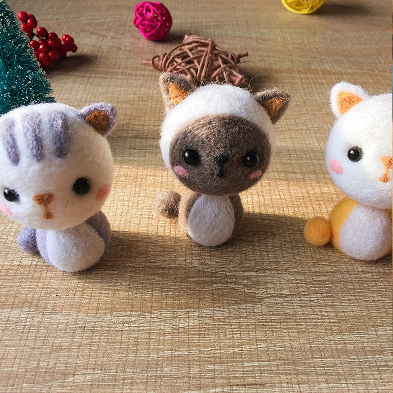 DIY Wool Felt Animal Christmas Cat Needle Dolls Kit Material Wool Felting  Kit