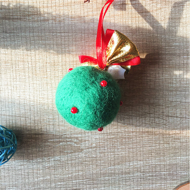 Handmade needle felting felted project christmas bauble green ball tree ornamant christmas decor decoration