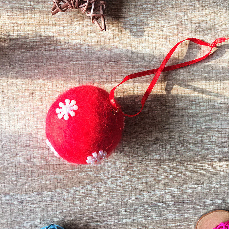 Handmade needle felting felted project christmas bauble red ball snow tree ornamant christmas decor decoration