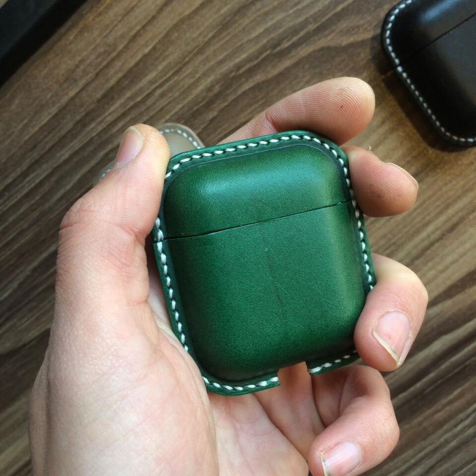 Handmade Green Leather AirPods 1,2 Cases Leather AirPods Case 1,2 Airpod Case Cover - iwalletsmen
