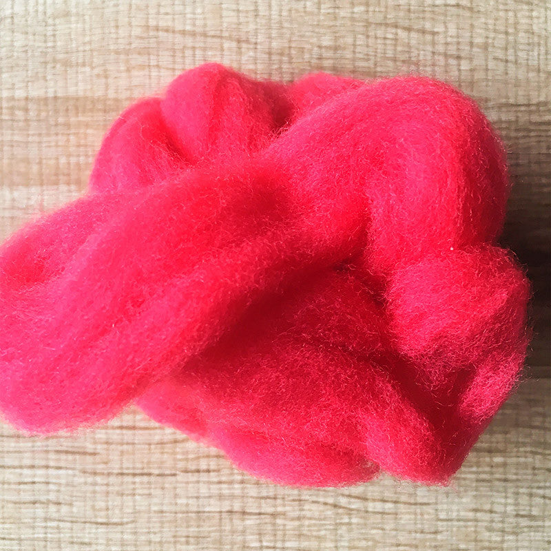 Needle felted wool felting bright cherry-red wool Roving for felting supplies short fabric easy felt