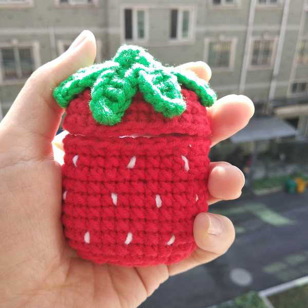 Girl's Cute AirPods 1/2 Cases Knit Strawberry Handmade Kawaii AirPods Pro Case Red Airpod Case Cover