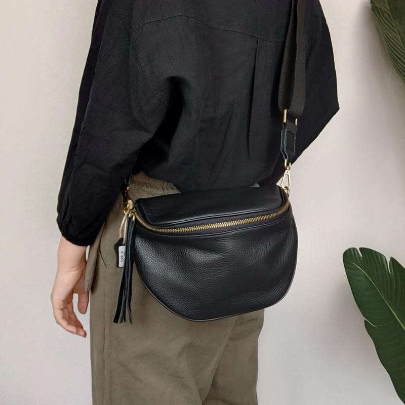 Fashion Women Black Leather Small Saddle Shoulder Bag Side Bag Black S –  Feltify